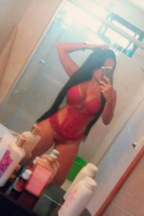 Julia Dias | Mulheres Julia Dias | Mulheres