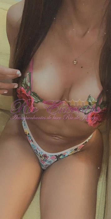 Larissa Parana | Mulheres Larissa Parana | Mulheres