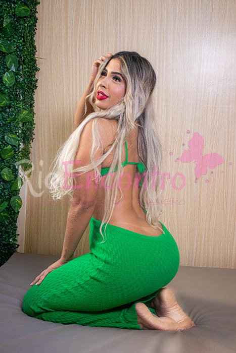 acompanhantes e massagistas rj copacabana lara loira (1)