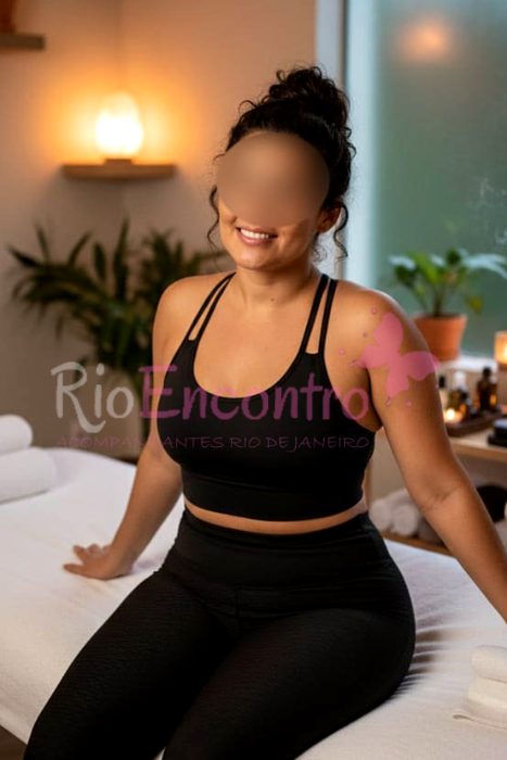 Linda | Mulheres ACOMPANHANTES E MASSAGISTA CENTRO E COPACABANA RJ NO RIO DE JANEIRO